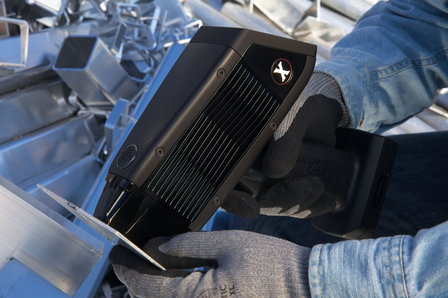 Рентгено-флуоресцентные анализаторы SciAps X-550